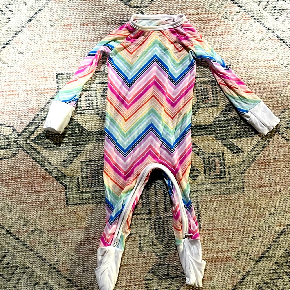 Nwot Little Sleepies Crescent Zip